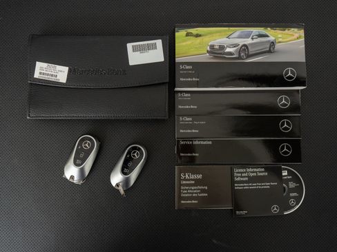 Used 2025 Mercedes-Benz S 580e 4MATIC Sedan image 20