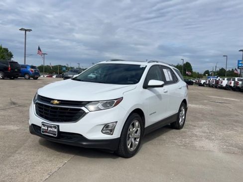 Used 2019 Chevrolet Equinox LT FWD image 4