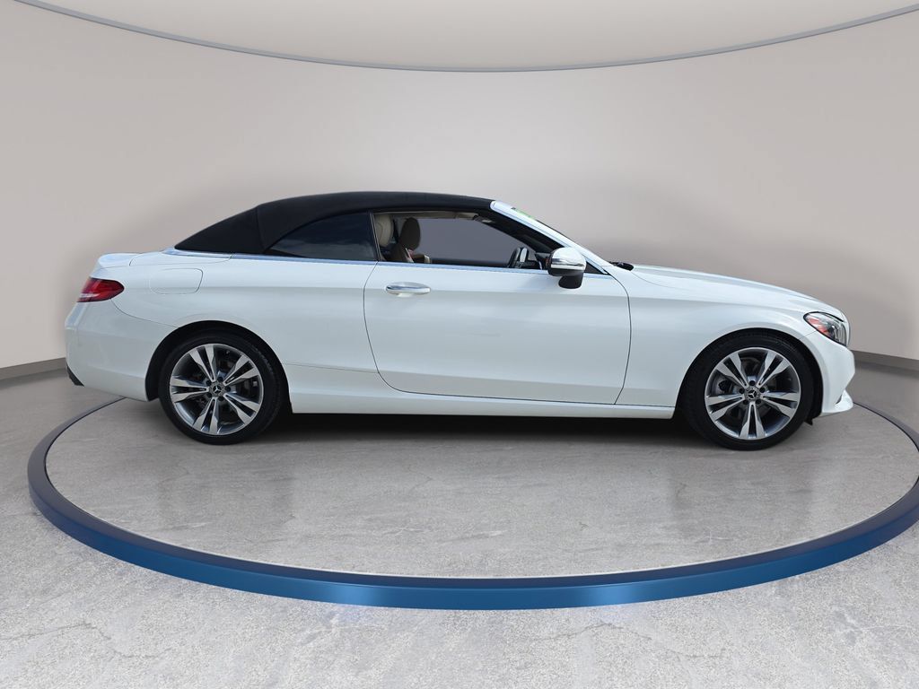 Used 2018 Mercedes-Benz C 300 Cabriolet image 5
