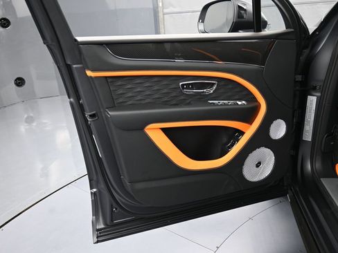 New 2026 Bentley Bentayga Speed AWD/4WD image 15