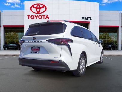 Certified 2026 Toyota Sienna XLE