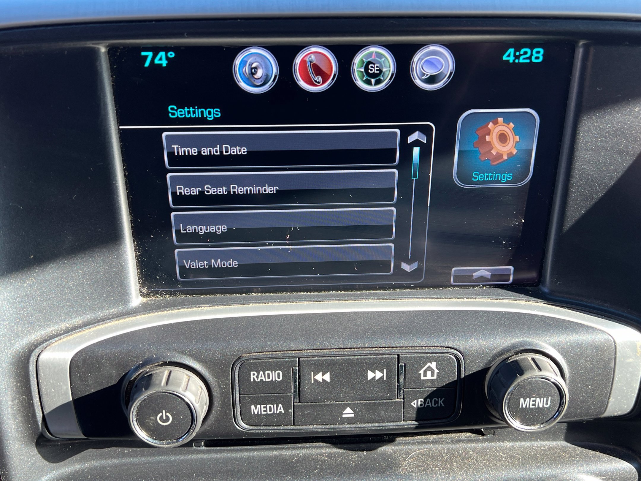 Used 2018 GMC Sierra 1500 SLE w/ SLE Value Package AWD/4WD image 30