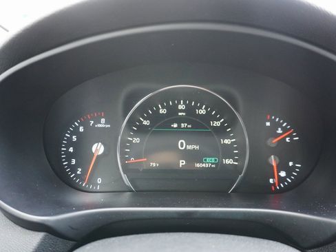 Used 2020 Kia Sorento EX image 10