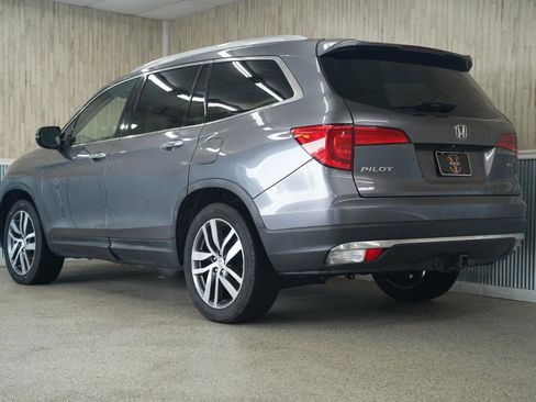 Used 2016 Honda Pilot Touring image 7