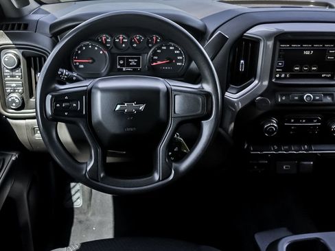 Used 2019 Chevrolet Silverado 1500 Custom Trail Boss w/ Custom Convenience Package image 7