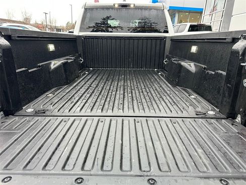 Used 2024 Toyota Tacoma TRD Off-Road image 14