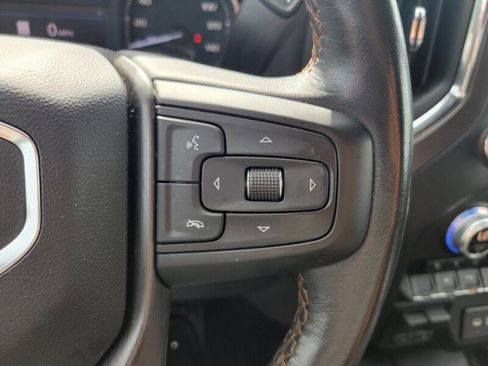 Used 2022 GMC Sierra 1500 AT4 w/ AT4 Premium Package AWD/4WD image 19