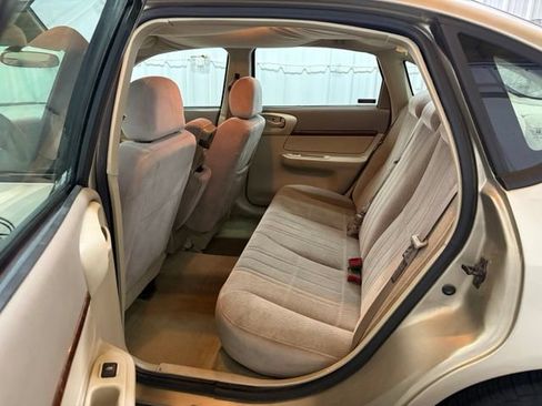 Used 2001 Chevrolet Impala FWD image 12
