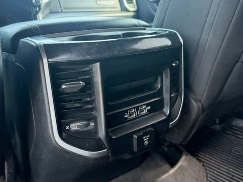 Used 2020 RAM 1500 Big Horn AWD/4WD image 10