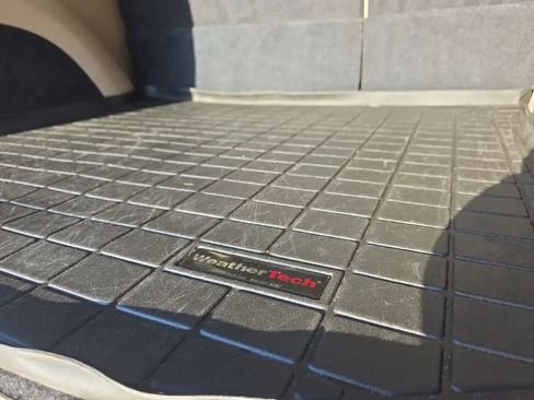 Used 2019 Jeep Grand Cherokee Limited w/ Luxury Group II image 56