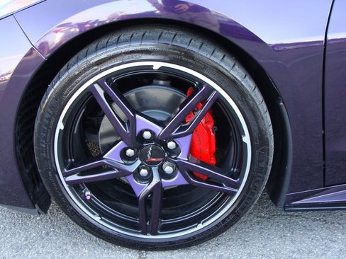 Used 2024 Chevrolet Corvette Stingray Preferred Cpe w/ 2LT image 35