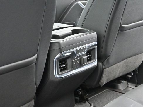 Used 2021 GMC Sierra 1500 AT4 w/ AT4 Premium Package AWD/4WD image 31