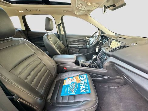 Used 2018 Ford Escape SEL image 30