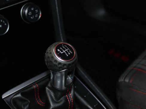 Used 2018 Volkswagen GTI S FWD image 21