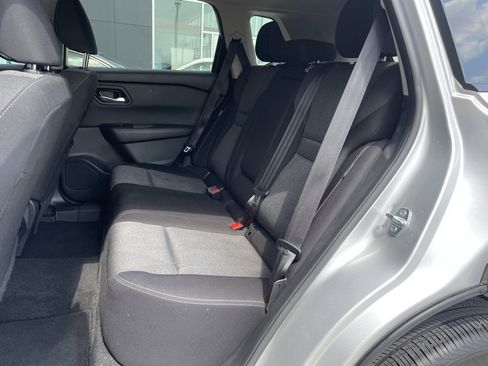 Certified 2024 Nissan Rogue SV image 16