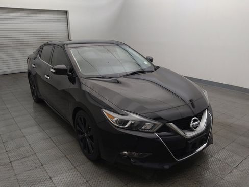 Used 2017 Nissan Maxima SR w/ Midnight Edition FWD image 13