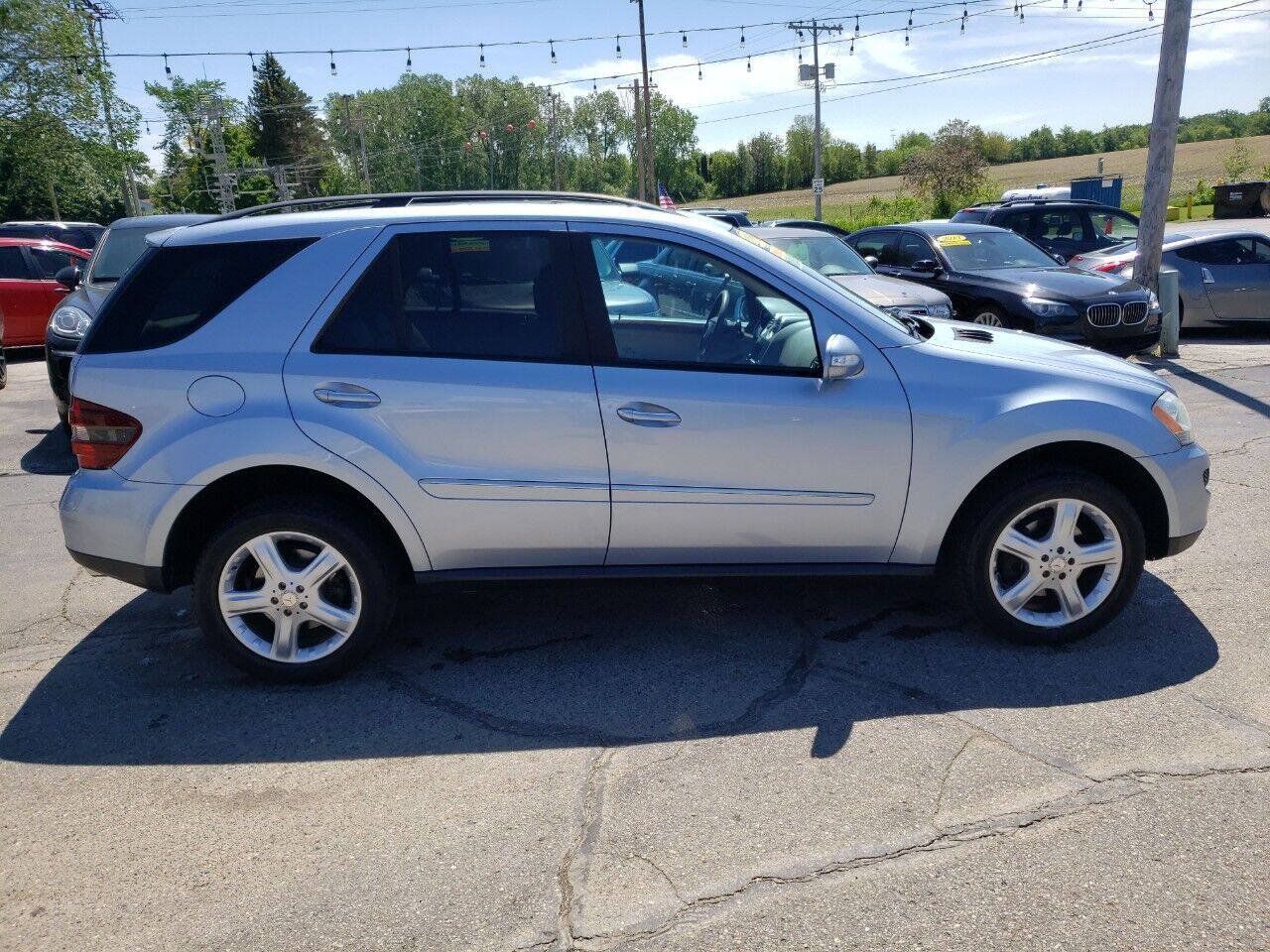 Used 2008 Mercedes-Benz ML 320 4MATIC image 9
