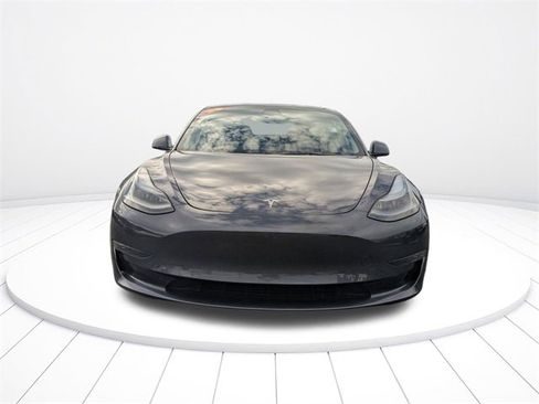 Used 2023 Tesla Model 3 Long Range image 8