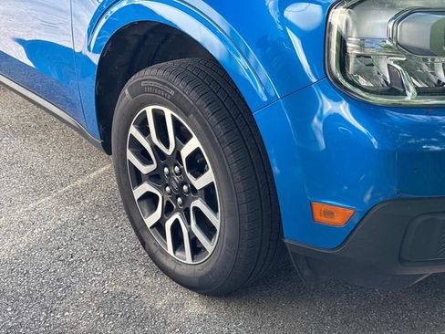 Used 2022 Ford Maverick Lariat FWD image 4