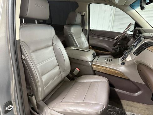 Used 2019 GMC Yukon XL Denali w/ Open Road Package AWD/4WD image 50