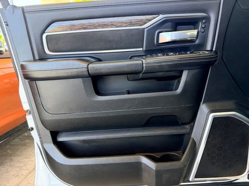 Used 2021 RAM 3500 Laramie AWD/4WD image 19