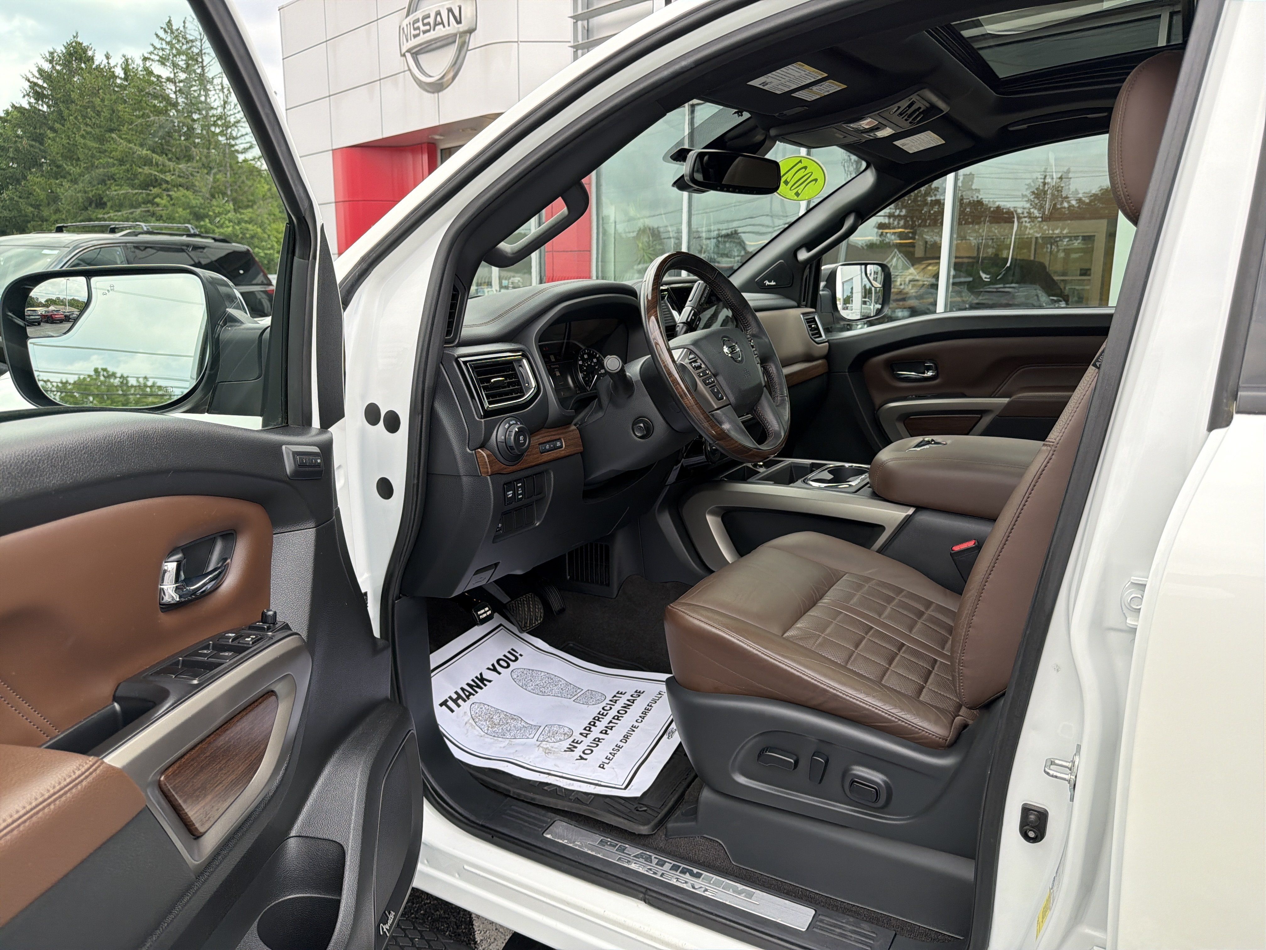 Used 2021 Nissan Titan Platinum Reserve w/ Moonroof Package AWD/4WD image 2