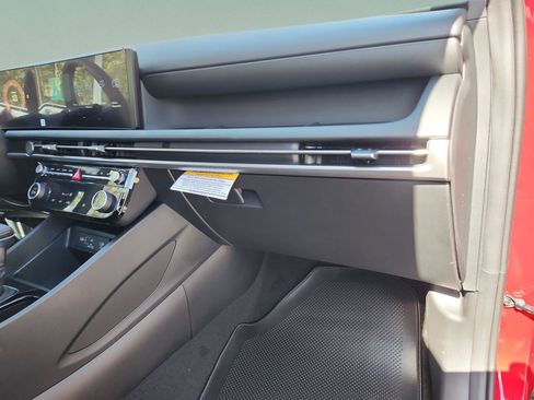 New 2026 Hyundai Tucson SEL image 18