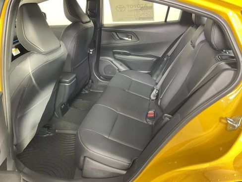 New 2026 Toyota Prius Plug-In Hybrid FWD image 17