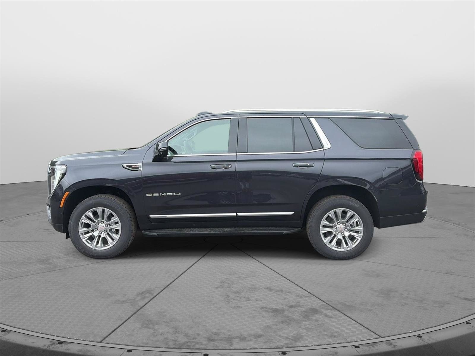 New 2026 GMC Yukon Denali w/ Advanced Technology Package AWD/4WD image 10