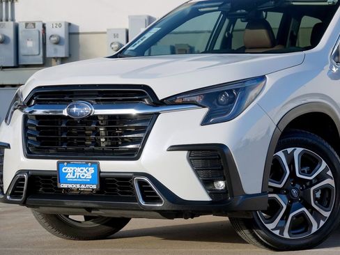 Used 2023 Subaru Ascent Touring image 21
