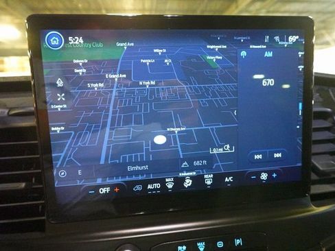 Used 2024 Ford E-Transit 148 High Roof image 22