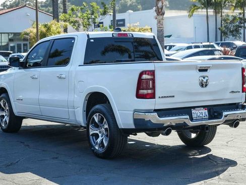 Used 2019 RAM 1500 Laramie AWD/4WD image 4