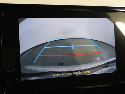 Used 2025 Toyota Corolla LE FWD image 29