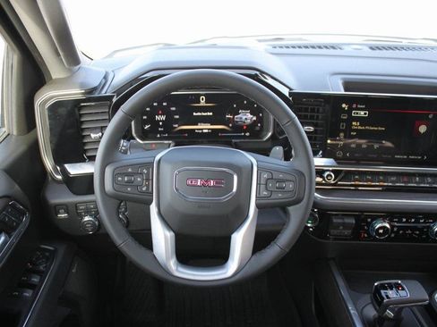 New 2026 GMC Sierra 1500 SLT w/ SLT Premium Plus Package image 10