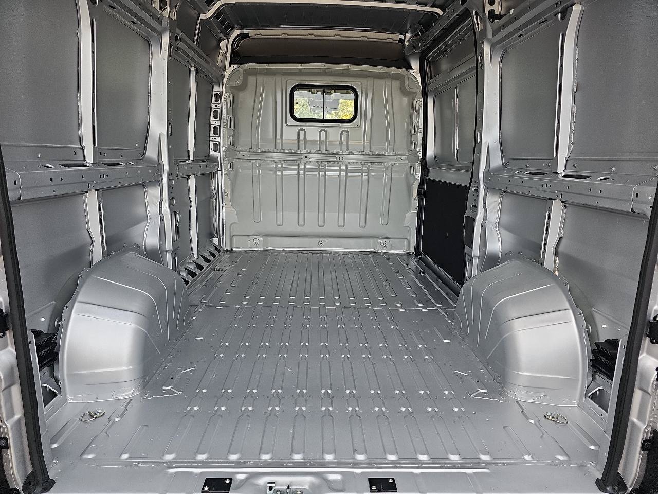 Used 2026 RAM ProMaster 1500 w/ Safety Group FWD image 15