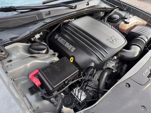 Used 2019 Dodge Charger R/T w/ Blacktop Package image 42