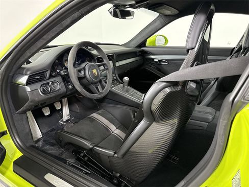 Certified 2018 Porsche 911 GT3 image 26