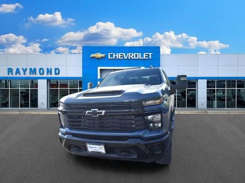 New 2026 Chevrolet Silverado 2500 Custom w/ Custom Value Package AWD/4WD image 8