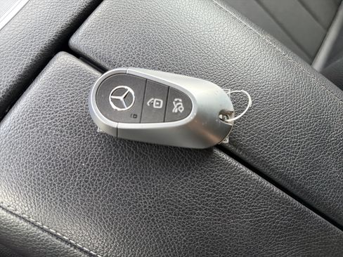 Used 2023 Mercedes-Benz EQE 350+ SUV w/ AMG Line Exterior Package image 38