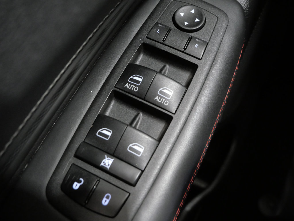 Used 2023 Dodge Durango R/T w/ Tow 'N Go Package AWD/4WD image 13