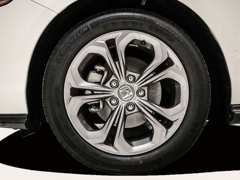 Used 2024 Honda Accord EX image 8