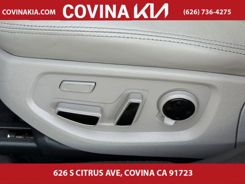 Used 2017 Genesis G80 5.0 Ultimate image 16