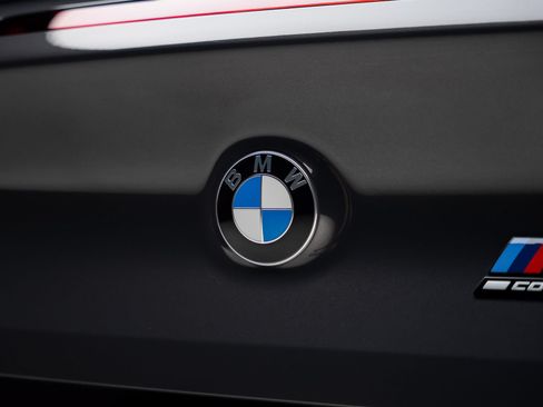Used 2022 BMW M8 Competition w/ M Carbon Exterior Package AWD/4WD image 33