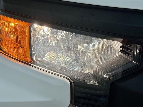 Used 2023 Chevrolet Silverado 1500 Custom image 9