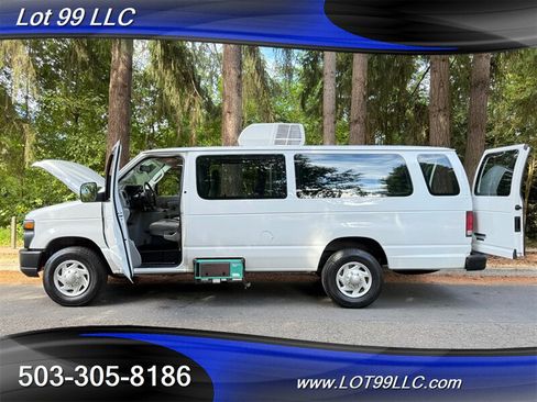 Used 2009 Ford E-350 and Econoline 350 Extended Super Duty RWD image 21
