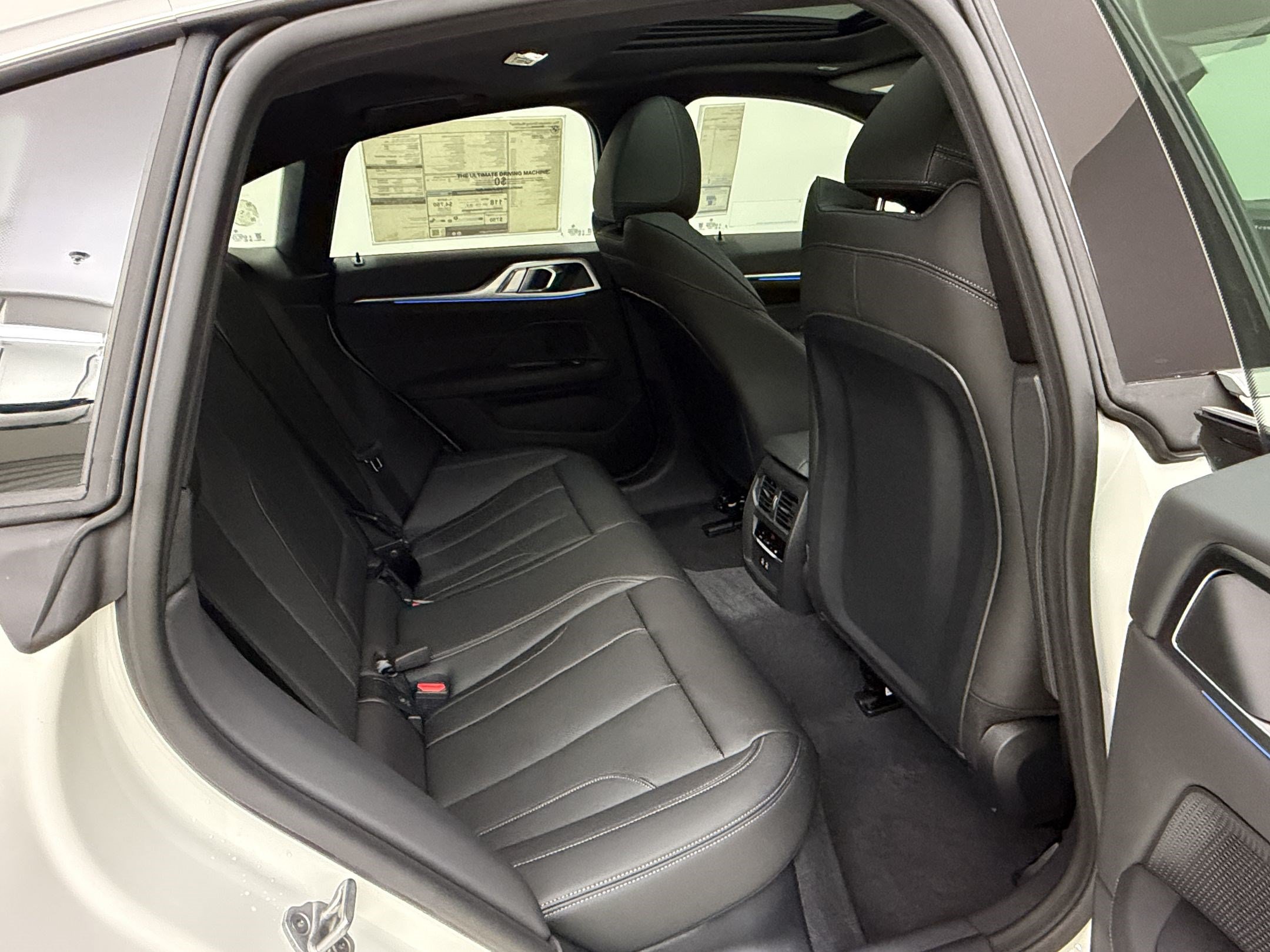 New 2026 BMW i4 eDrive40 w/ Parking Assistance Package RWD image 30
