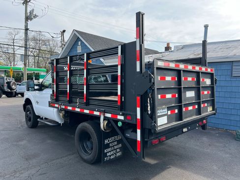 Used 2011 Ford F350 XL image 2
