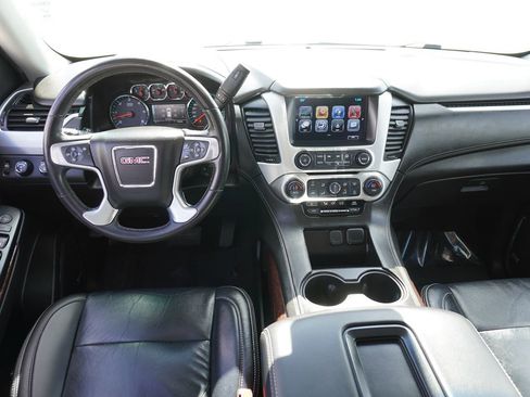 Used 2018 GMC Yukon XL SLE w/ Convenience Package image 23