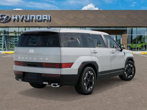 New 2026 Hyundai Santa Fe SE AWD/4WD image 4