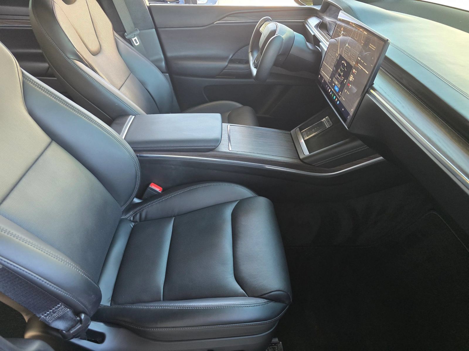 Used 2023 Tesla Model X AWD/4WD image 29